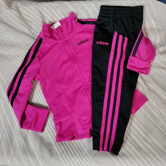adidas | Matching Sets | Adidas Girls 2pc Jogging Outfit Pinkblack Size 2t  Long Sleeve Jacket | Poshmark